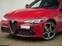 Alfa Romeo Giulia 2.0 Turbo 280 PK Competizione Q4 AWD | Harman | Veloce | 19"