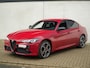 Alfa Romeo Giulia 2.0 Turbo 280 PK Competizione Q4 AWD | Harman | Veloce | 19"