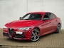 Alfa Romeo Giulia 2.0 Turbo 280 PK Competizione Q4 AWD | Harman | Veloce | 19"