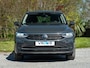 Volkswagen Tiguan 1.5 TSI Life Business // PDC // Camera // Navigatie // Stuur en stoelverwarming