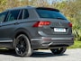 Volkswagen Tiguan 1.5 TSI Life Business // PDC // Camera // Navigatie // Stuur en stoelverwarming