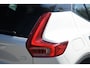 Volvo XC40 T4 211pk [Plug-in] R-Design | Camera | Climate | Voorruit verwar