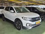 Volkswagen T-Cross 1.0 TSI Life -110pk- Dodehoek sensor | Climate Control | Parkeersensoren | Rijklaarprijs incl 1 jaar Bovag garantie