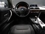 BMW 3-Serie Touring 318i Corporate Lease [PDC ACHTER, CRUISE CONTROL, BLUETOOTH, ELEKTRISCHE ACHTERKLEP, NAVIGATIE, CLIMATE, NIEUWSTAAT]