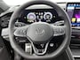 Volkswagen Tiguan 1.5 eHybrid R-Line Edition 204 PK Plug in Hybride | Panoramadak | Black Style | Apple Carplay | 360 Camera | Stoelverwarming | Navigatie | Achterklep elektrisch | Keyless Access | Head-Up display | Android Auto | Stuurverwarming | IQ Lights | Ruiiten getint | 20" Lichtmetalen velgen |