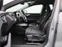 Audi Q4 e-tron 45 quattro S Edition Competition 82 kWh Navigatie | Adaptieve Cruise control | 360 graden Camera | Apple Carplay | Airo