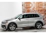 Volkswagen Tiguan 1.5 TSI Comfortline Business | Panoramadak | Adaptive Cruise Control | LED