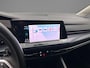 Volkswagen Golf Life Business 1.0 eTSI 110pk DSG Automaat Panoramadak, Adaptive cruise control, Achteruitrijcamera, Navigatie, LED koplampen, Stoelverwarming