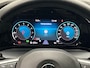 Volkswagen Golf Life Business 1.0 eTSI 110pk DSG Automaat Panoramadak, Adaptive cruise control, Achteruitrijcamera, Navigatie, LED koplampen, Stoelverwarming