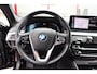 BMW 5-Serie Touring 520e Business Edition Plus O.a: Trekhaak, PDC, Camera, Stoelverw, Carplay, Etc. All-in prijs!