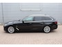 BMW 5-Serie Touring 520e Business Edition Plus O.a: Trekhaak, PDC, Camera, Stoelverw, Carplay, Etc. All-in prijs!