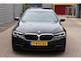 BMW 5-Serie Touring 520e Business Edition Plus O.a: Trekhaak, PDC, Camera, Stoelverw, Carplay, Etc. All-in prijs!