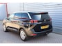 Peugeot 5008 1.2 PureTech Blue Lease Executive O.a: Trekhaak, Leder, Camera, Clima, Cruise, Navi, Etc. All-in prijs!