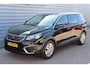 Peugeot 5008 1.2 PureTech Blue Lease Executive O.a: Trekhaak, Leder, Camera, Clima, Cruise, Navi, Etc. All-in prijs!