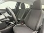 Peugeot e-2008 EV Active Pack 50 kWh 3-Fase SOH 92,6% | Stoelverwarming | Camera | Led | Carplay&Android