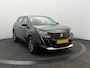 Peugeot e-2008 EV Active Pack 50 kWh 3-Fase SOH 92,6% | Stoelverwarming | Camera | Led | Carplay&Android