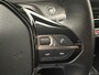 Peugeot e-2008 EV Active Pack 50 kWh 3-Fase SOH 92,6% | Stoelverwarming | Camera | Led | Carplay&Android