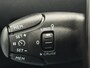 Peugeot e-2008 EV Active Pack 50 kWh 3-Fase SOH 92,6% | Stoelverwarming | Camera | Led | Carplay&Android