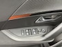 Peugeot e-2008 EV Active Pack 50 kWh 3-Fase SOH 92,6% | Stoelverwarming | Camera | Led | Carplay&Android