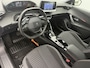 Peugeot e-2008 EV Active Pack 50 kWh 3-Fase SOH 92,6% | Stoelverwarming | Camera | Led | Carplay&Android