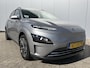 Hyundai Kona Electric EV Comfort 64 kWh / Automaat / Navigatie / Navigatie / Climate & Cruise Control / Camera / Warmtepomp / Apple Carplay/Android Auto /