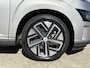 Hyundai Kona Electric EV Comfort 64 kWh / Automaat / Navigatie / Navigatie / Climate & Cruise Control / Camera / Warmtepomp / Apple Carplay/Android Auto /