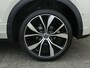Volkswagen T-Roc 1.5 TSI R-LINE 150PK DSG 19"LMV/CAMERA/ADAP.CRUISE/ELEK.A-KLEP/STOEL+STUURVERW.