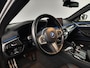 BMW 5-Serie 530e xDrive High Executive | Apple CarPlay + Android Auto | Schuif / kanteldak |