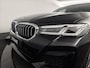BMW 5-Serie 530e xDrive High Executive | Apple CarPlay + Android Auto | Schuif / kanteldak |