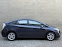 Toyota Prius 1.8 Aspiration | Navigatie | Trekhaak afneembaar | Cruise control | Climate control | 17 inch velgen | Head up display | PDC achter | Volledig onderhouden!