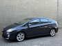 Toyota Prius 1.8 Aspiration | Navigatie | Trekhaak afneembaar | Cruise control | Climate control | 17 inch velgen | Head up display | PDC achter | Volledig onderhouden!