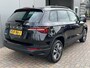 Skoda Karoq 1.5 TSI Ambition Tour / PANO/ KEYLESS/ STOELVERWARMING V&A/ DIGITAL DASH/ CRUISE/ SMARTLINK/ NAVI/ DAB/ CLIMA/ PARK. SENSOREN + CAMERA/ ELEK.ACHTERKLEP/ 17'' LMV