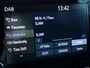 Toyota Corolla 2.0 Hybrid Executive, Draadloos Carplay / Full LED / Head-up Display / Adaptive cruise / Camera + Sensoren / 18' Sportvelgen