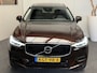 Volvo XC60 2.0 T4 MOMENTUM AUTOMAAT PANORAMADAK NAVIGATIE ADAPTIVE CRUISE CONTROL SCHUIF/KANTELDAK APPLE CARPLAY/ANDROID RIJSTROOKSENSOREN ELEK. UITKLAPBARE TREKHAAK ZEER MOOI !!