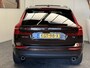 Volvo XC60 2.0 T4 MOMENTUM NAVIGATIE ADAPTIIVE CRUISE CONTROL PANORAMA SCHUIF/KANTELDAK APPLE CARPLAY/ANDROID RIJSTROOKSENSOREN ELEK. UITKLAPBARE TREKHAAK ZEER MOOI !!