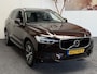 Volvo XC60 2.0 T4 MOMENTUM AUTOMAAT PANORAMADAK NAVIGATIE ADAPTIVE CRUISE CONTROL SCHUIF/KANTELDAK APPLE CARPLAY/ANDROID RIJSTROOKSENSOREN ELEK. UITKLAPBARE TREKHAAK ZEER MOOI !!