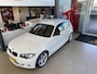BMW 1-Serie 116i High Executive,M Pakket,Climate&Cruisecontrol,Spraakbediening,Comfortstoelen,Halfleder&Stoelverwarming,Keyless,18 Inch Lmv