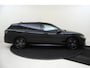 Volkswagen Passat Variant 1.5 eHybrid R-Line Edition | SoH 100% | Panoramadak | Trekhaak | Black Style | Head-up display | ErgoActive stoelen | Parkeerassistent | Harman Kardon |
