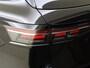 Volkswagen Passat Variant 1.5 eHybrid R-Line Edition | SoH 100% | Panoramadak | Trekhaak | Black Style | Head-up display | ErgoActive stoelen | Parkeerassistent | Harman Kardon |