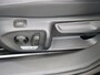 Volkswagen Passat Variant 1.5 eHybrid R-Line Edition | SoH 100% | Panoramadak | Trekhaak | Black Style | Head-up display | ErgoActive stoelen | Parkeerassistent | Harman Kardon |