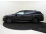 Volkswagen Passat Variant 1.5 eHybrid R-Line Edition | SoH 100% | Panoramadak | Trekhaak | Black Style | Head-up display | ErgoActive stoelen | Parkeerassistent | Harman Kardon |