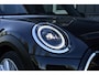 MINI Cooper Mini 1.5 Camden Plus Edition Rijklaarprijs-Garantie Leder sport interieur Camera led apple carplay Airco