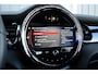 MINI Cooper Mini 1.5 Camden Plus Edition Rijklaarprijs-Garantie Leder sport interieur Camera led apple carplay Airco