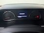Peugeot 2008 1.2 PureTech 100PK Allure Pack Trekhaak | Camera | Apple Carplay | Navigatie | Keyless |
