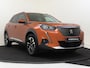 Peugeot 2008 1.2 PureTech 100PK Allure Pack Trekhaak | Camera | Apple Carplay | Navigatie | Keyless |