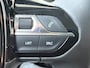 Peugeot 2008 1.2 PureTech 100PK Allure Pack Trekhaak | Camera | Apple Carplay | Navigatie | Keyless |