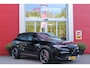 Alfa Romeo Junior Elettrica VELOCE 280PK 54 kWh | SPORT PACK (SABELT SPORTSTOELEN ELEKTRISCH BEDIENBAAR OP DE BESTUURDERSSTOEL/STOEL VERWARMING/ALUMINIUM INSTAPLIJSTEN EN PEDALEN/PERFROMANCE STUURWIEL MET ALCANTARA/PERFORMANCE BODYKIT "PROGRESSO"/AMBIENT LIGHT/GETINTE ACHETRRUITEN | TECHNO PACK (LED MATRIX KOPLAMPEN/AUTOMATISCH DIMMENDE BINNENSPIEGEL/DRAADLOZE TELEFOONLADER/DODEHOEK DETECTIE/NAVIGATIE/ELEKTRISCH BEDIENBARE ACHTERKLEP/KEYLESS ENTRY/KEYLESS START/ADAPTIVE CRUISE CONTROL/ACHTERUITRIJ CAMERA) | DRAADLOZE APPLE CARPLAY/ANDROID AUTO | 20" LICHTMETALEN VELGEN "VENTI" | RODE REMKLAUWEN | DC SNELLADER | "TORSEN" SPERDIFFERENTIEEL | GROTERE REMSCHIJVEN VOOR |