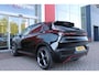 Alfa Romeo Junior Elettrica VELOCE 280PK 54 kWh | SPORT PACK (SABELT SPORTSTOELEN ELEKTRISCH BEDIENBAAR OP DE BESTUURDERSSTOEL/STOEL VERWARMING/ALUMINIUM INSTAPLIJSTEN EN PEDALEN/PERFROMANCE STUURWIEL MET ALCANTARA/PERFORMANCE BODYKIT "PROGRESSO"/AMBIENT LIGHT/GETINTE ACHETRRUITEN | TECHNO PACK (LED MATRIX KOPLAMPEN/AUTOMATISCH DIMMENDE BINNENSPIEGEL/DRAADLOZE TELEFOONLADER/DODEHOEK DETECTIE/NAVIGATIE/ELEKTRISCH BEDIENBARE ACHTERKLEP/KEYLESS ENTRY/KEYLESS START/ADAPTIVE CRUISE CONTROL/ACHTERUITRIJ CAMERA) | DRAADLOZE APPLE CARPLAY/ANDROID AUTO | 20" LICHTMETALEN VELGEN "VENTI" | RODE REMKLAUWEN | DC SNELLADER | "TORSEN" SPERDIFFERENTIEEL | GROTERE REMSCHIJVEN VOOR |
