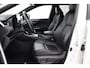 Toyota RAV4 2.5 Plug-in Hybrid AWD Bi-Tone Plus | Navigatie | Apple Carplay / Android Auto | 360 camera | Leder | Stoelverwarming/-ventilatie | JBL | Head-up display | Stuurwiel verwarmd | Verwarmbare voorruit | Digitale binnenspiegel | 19 inch