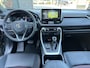 Toyota RAV4 2.5 Plug-in Hybrid AWD Style | Voor / achterstoelen verwarmd | dodehoek detectie | Elektrisch bedienbare achterklep |